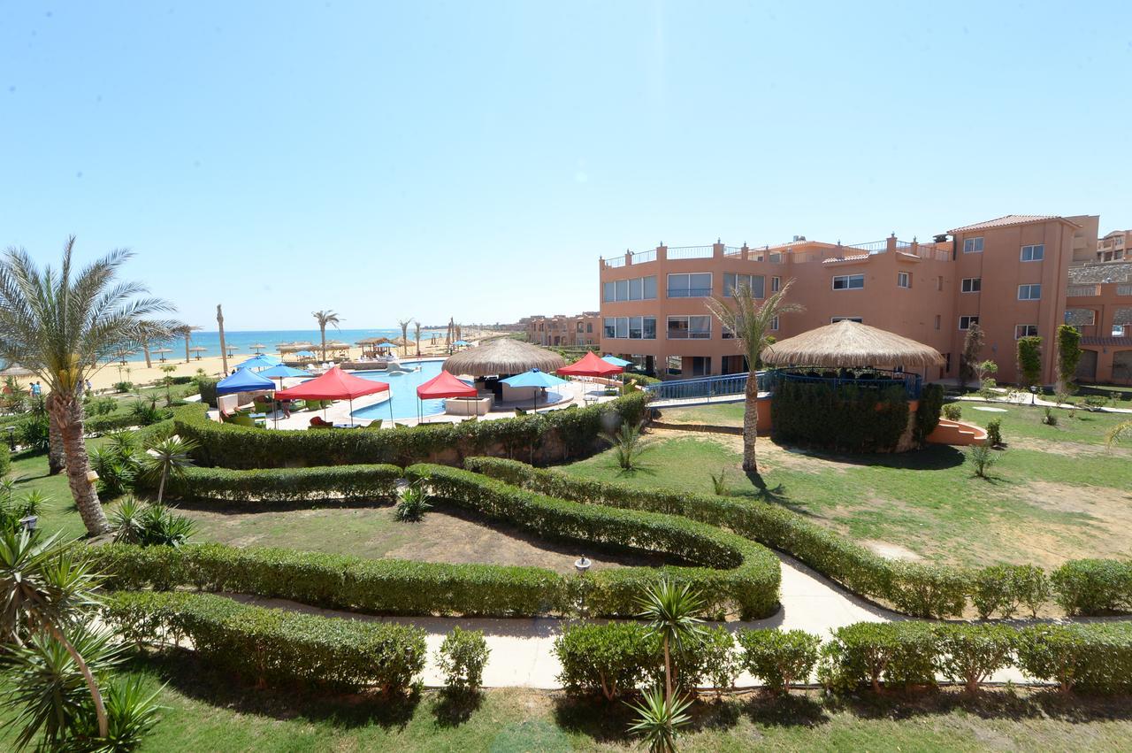 Savanna Empire Spa & Resort Ataqah Eksteriør billede